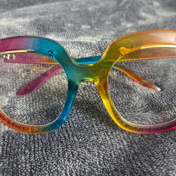 Source Unknown Accessories - Rainbow Statement Glasses 🌈 Bold oversized frames with gold accents.